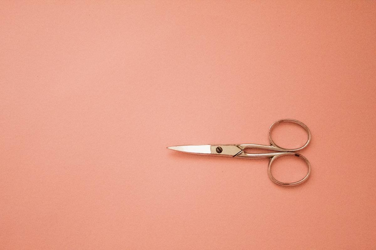 Why Your Manicure Fails Without a Precision Nail Trimmer (And How to Fix It Fast)