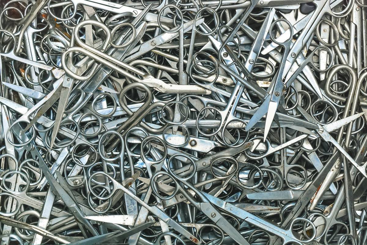 Why Your Manicure Suffers Without Sharp Edge Nail Scissors (And How to Fix It Today)